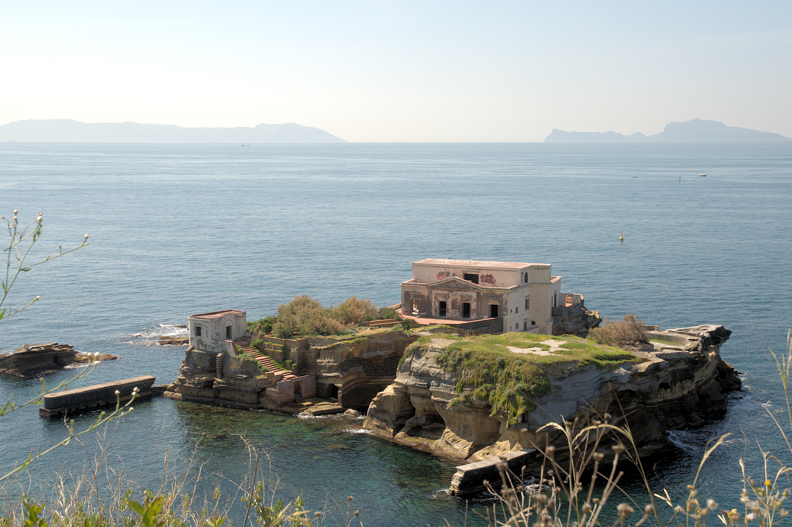 isola gaiola napoli