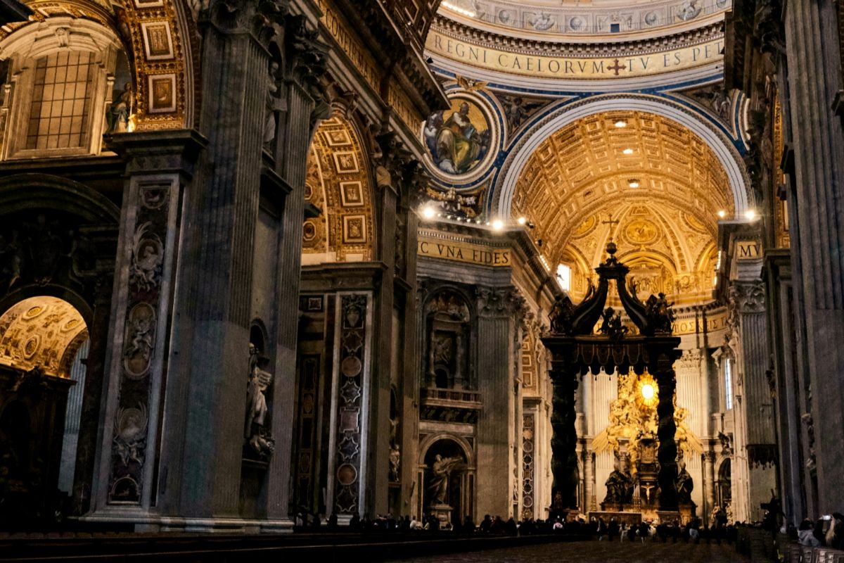 Cosa vedere nella Basilica di San Pietro? Curiosità