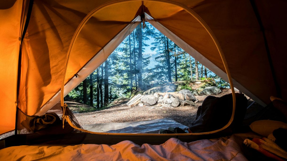 Tenda o bungalow? Ecco pro e contro in campeggio