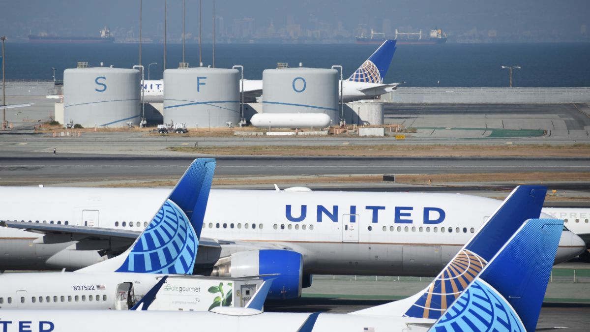 San Francisco, aeroporto con serpenti rari